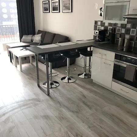Kinga Apartment *